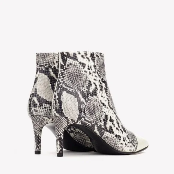 RAG & BONE BEHA LEATHER BOOT - BLACK /WHITE MULTI SIZE 10